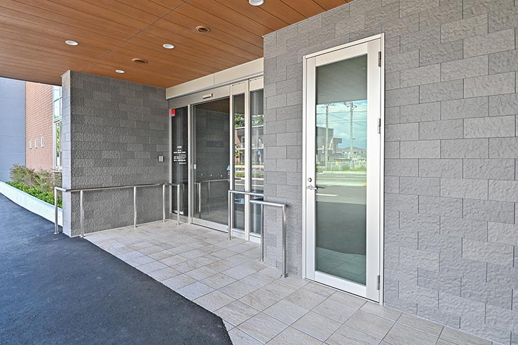 発熱患者用診察室入口